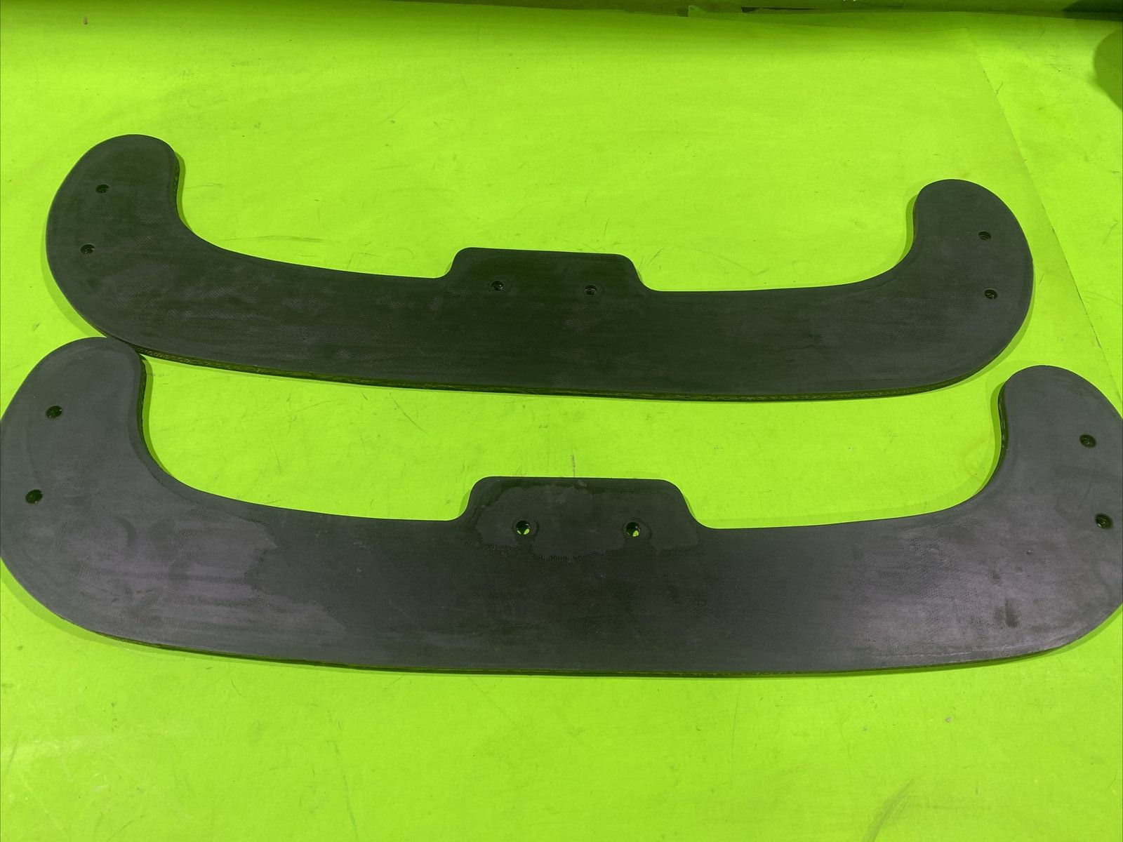Rubber Paddle set fits Husqvarna 532442759 Set of 2  ST111, ST121, ST1310