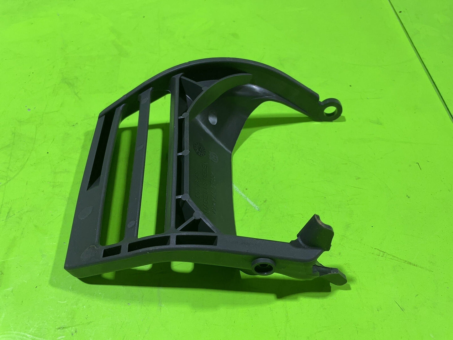 Genuine OEM Husqvarna 503764903 Hand Guard 362 365 Chainsaws5