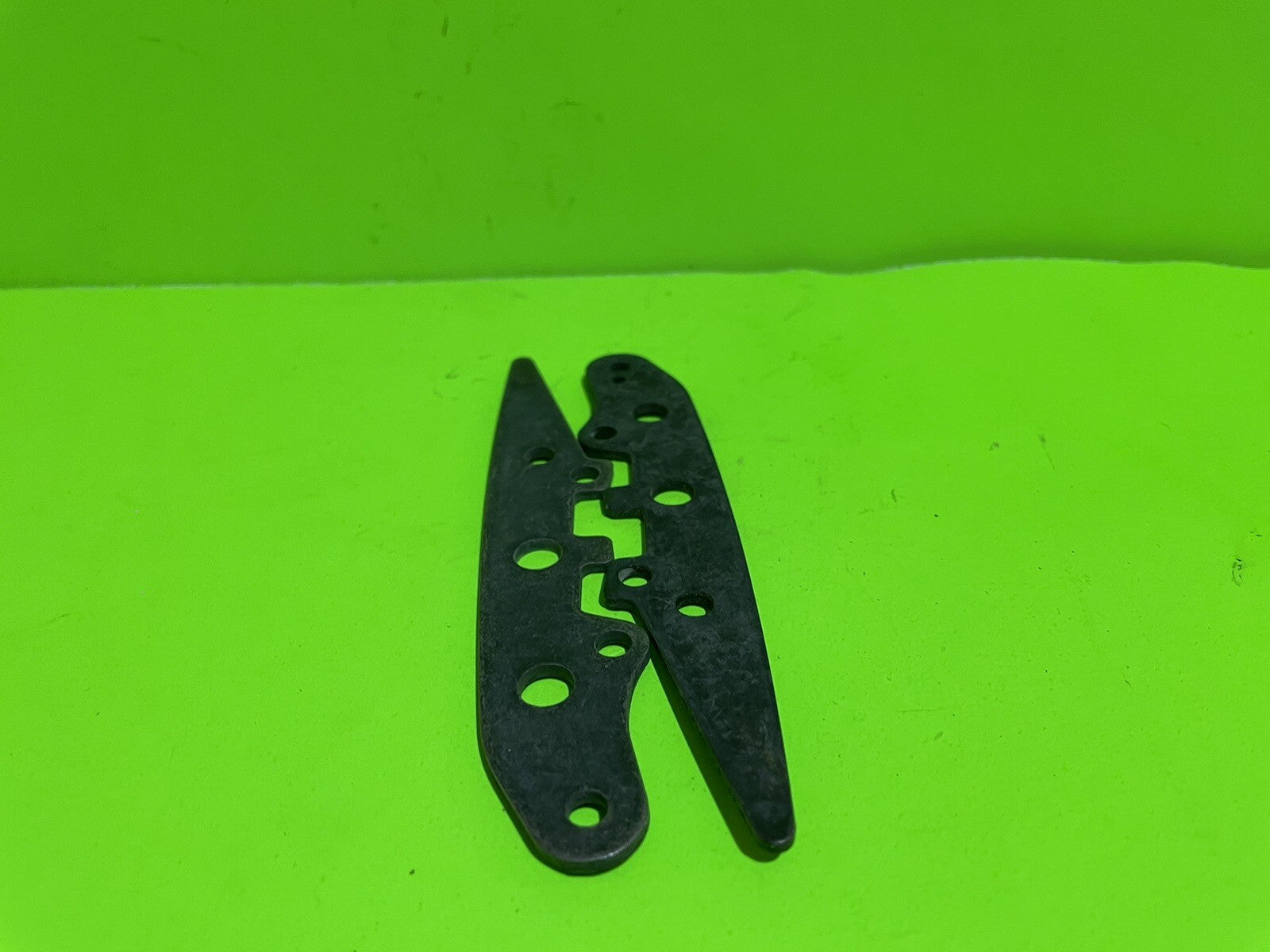2 Pk Genuine OEM Husqvarna 537042901 Bumpers Jonsered3