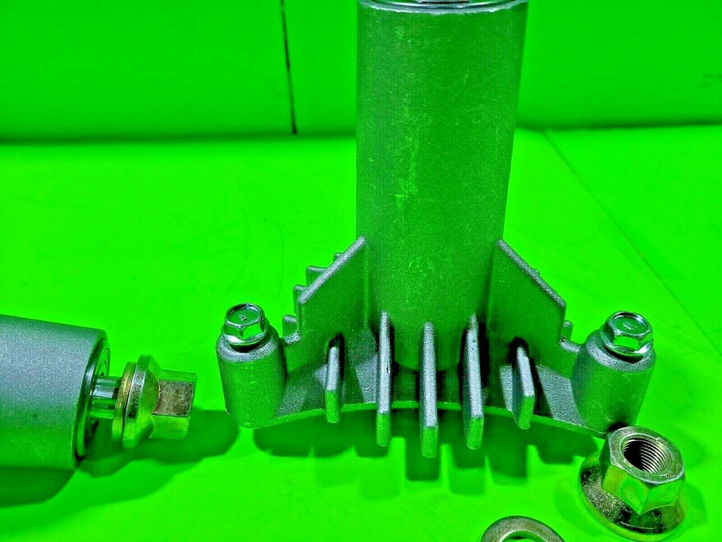 Set of 2 AYP 130794,532 13 07-94 Spindle Hardware Included2
