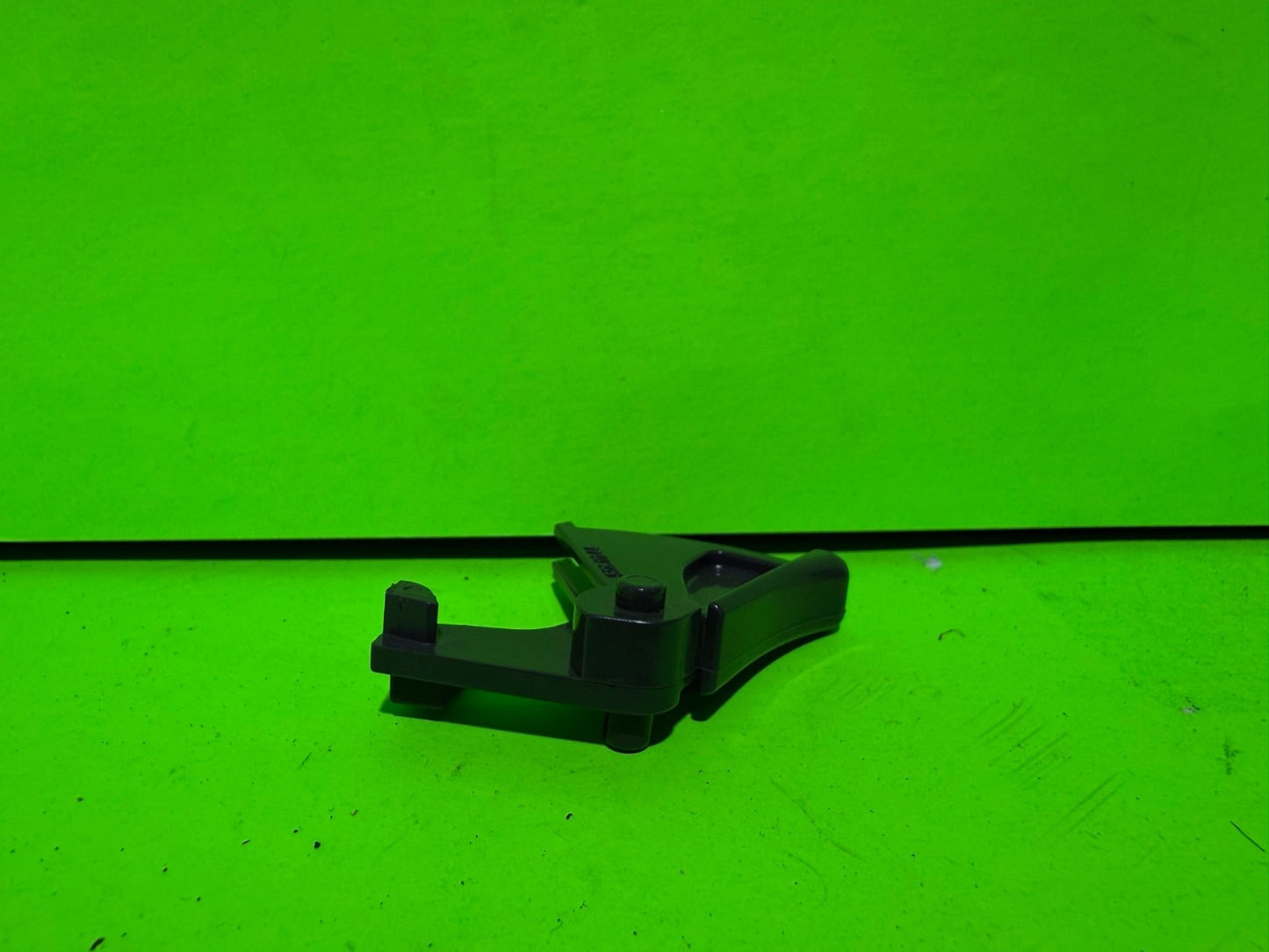 New Genuine OEM Husqvarna 506014404 Throttle Trigger3