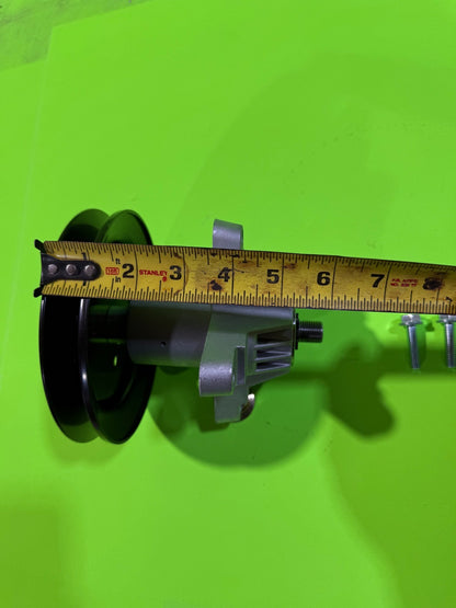 NEW Cub Cadet RZT42 Zero Turn 42" Spindle Assy Replaces 918-0659 918-06245