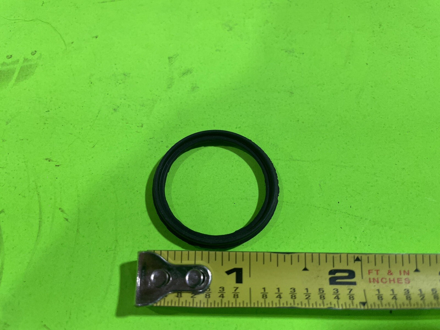 Genuine OEM Husqvarna 522018401 Sealing T435 Chainsaw 5745106012