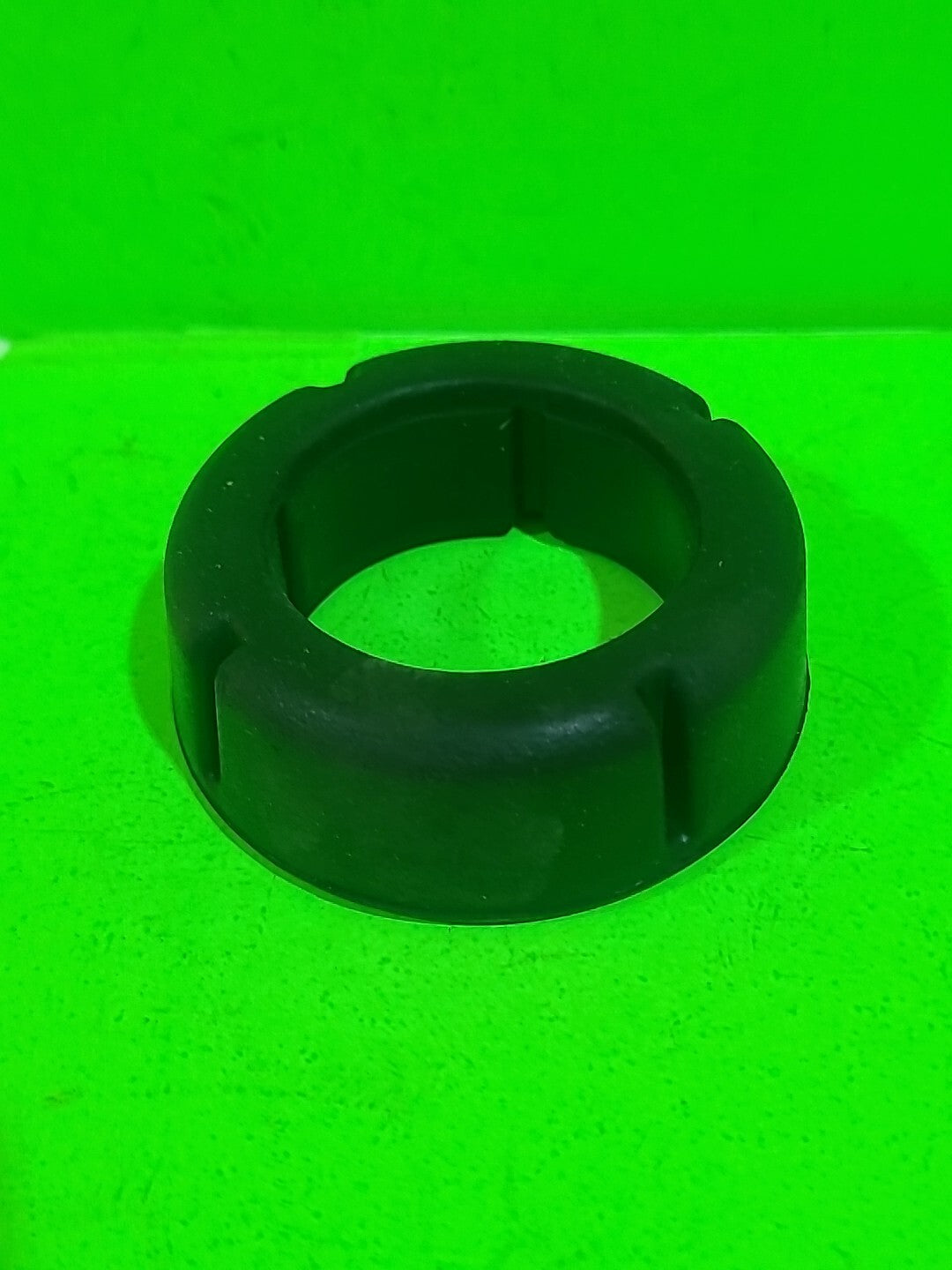 Genuine Husqvarna 505293301 Absorber for Brushcutters3