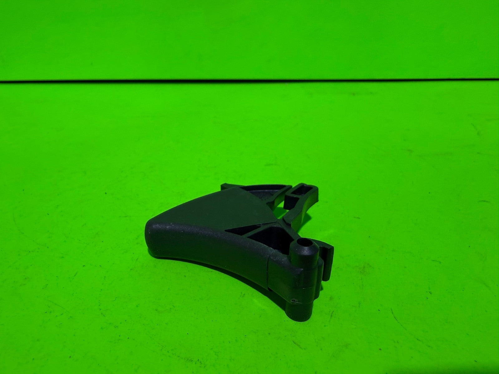 New Genuine OEM Husqvarna 537260501 Throttle Trigger2