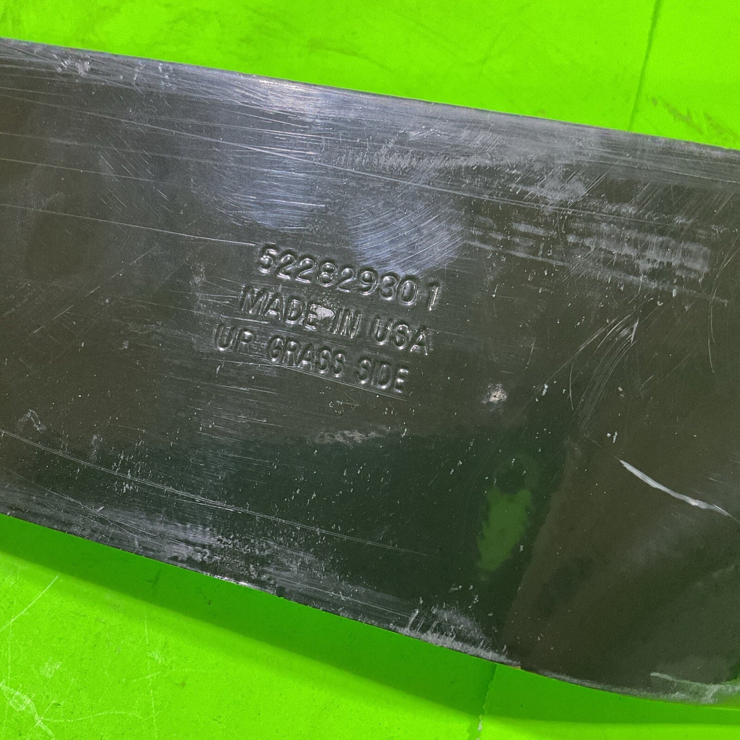 Genuine OEM Husqvarna Dixon 522829301 Mower Blade for 60 In Cut 5229366015