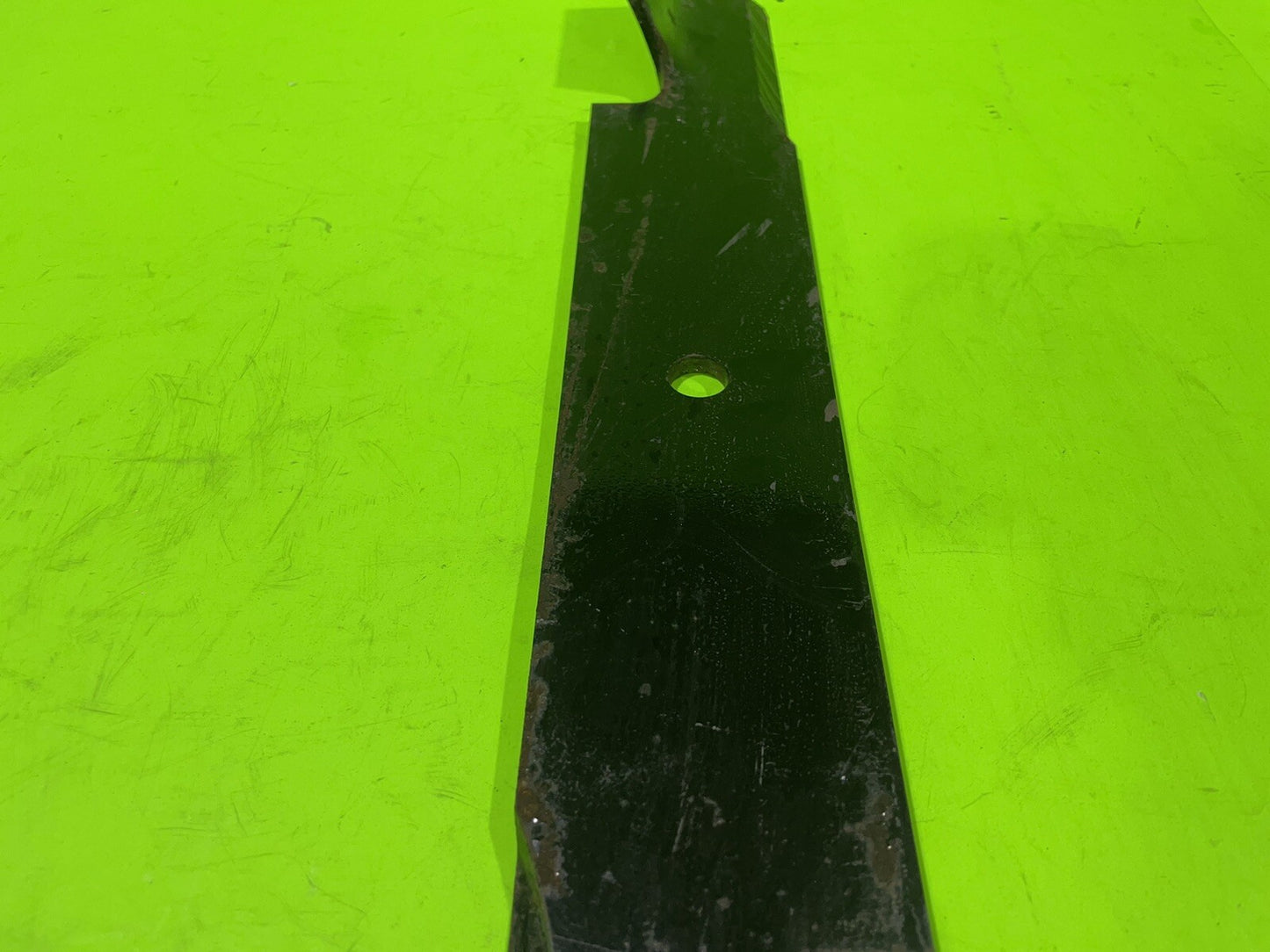 Genuine OEM Dixon 539119801 Notched Hi Lift Mower Blade for 60 In Cut 138702