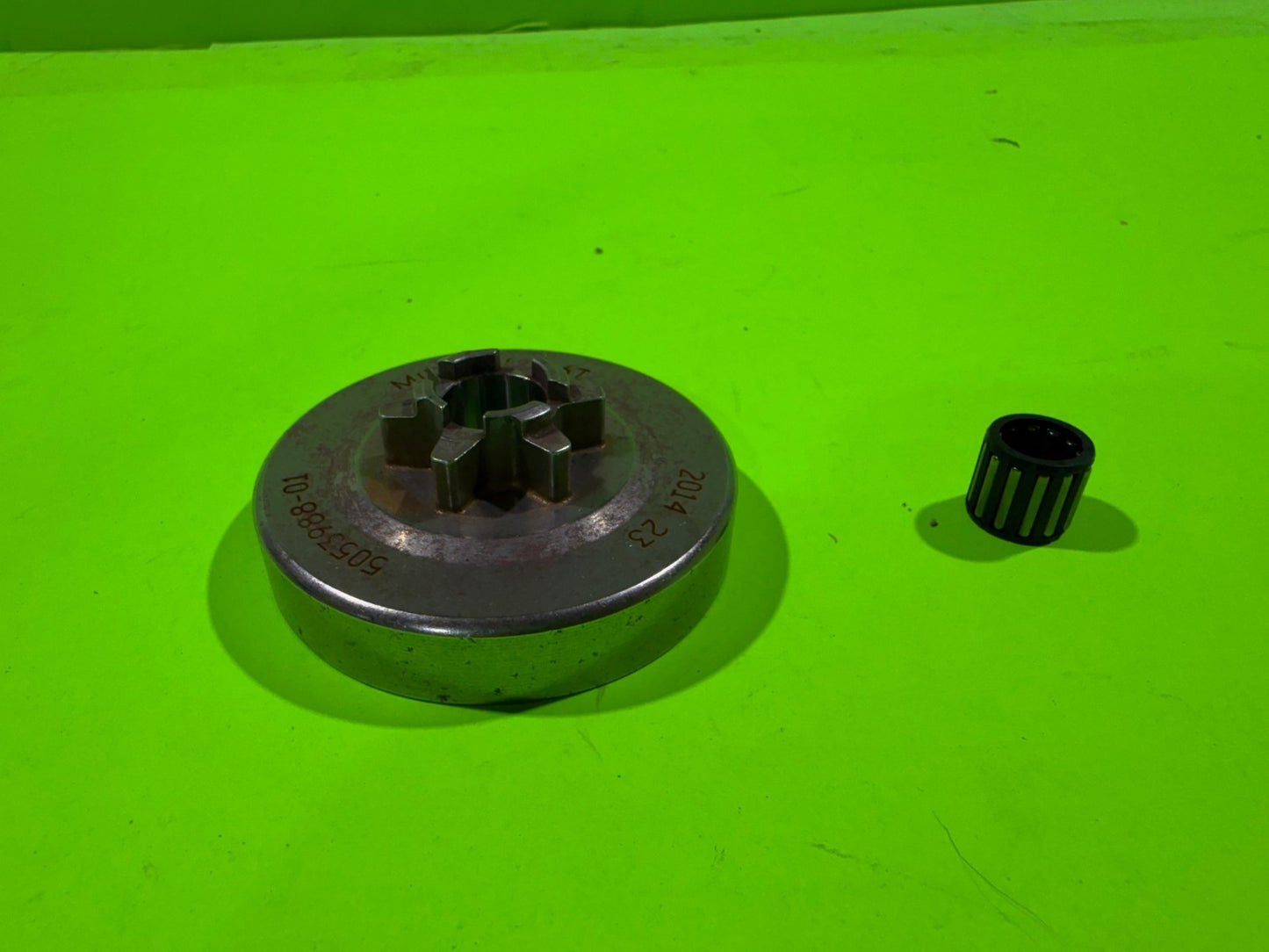 NEW Genuine OEM Husqvarna 577389701 Clutch Drum Assy Kit 540 T540 Chainsaws0