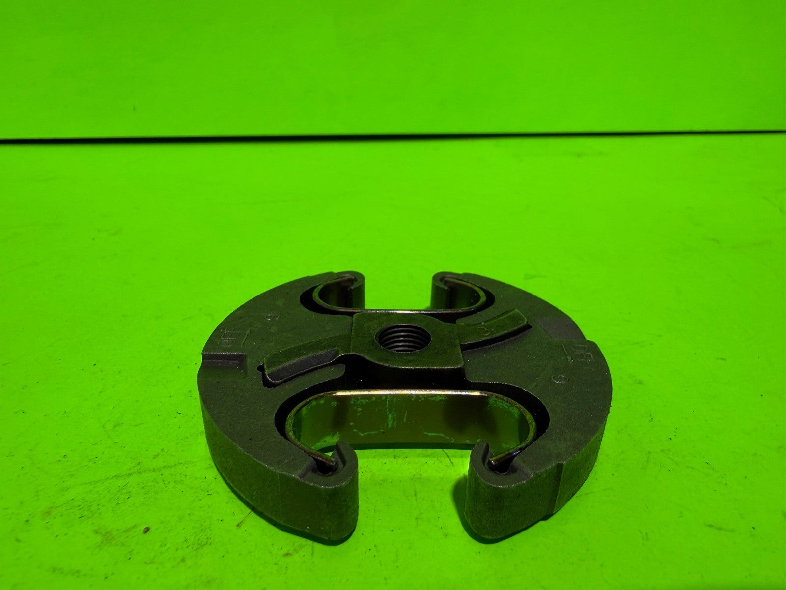 New Genuine OEM Husqvarna 537110503 Chainsaw Clutch Jonsered RedMax2