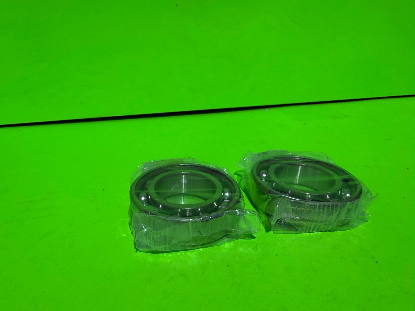 New 2pk Genuine OEM Husqvarna 738210500 Ball Bearing WS460 WS462 WS4633
