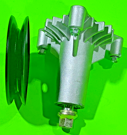 NEW Spindle & Pulley For Craftsman 917255695 42" Deck replaces 130794 1734364