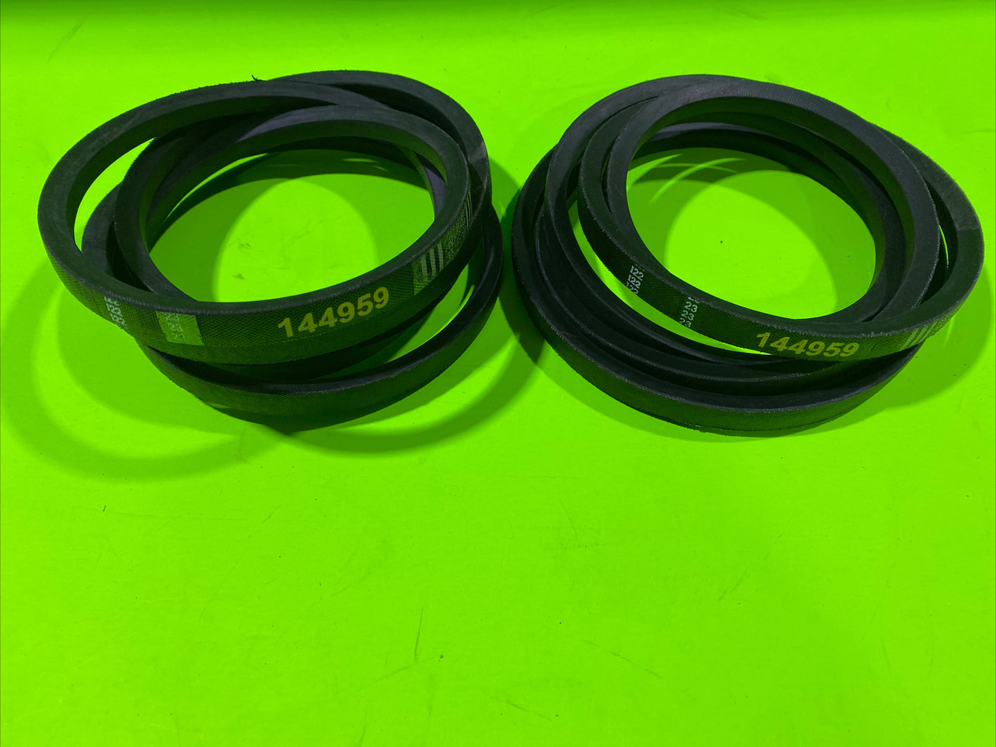 144959 42" RIDING LAWN MOWER DECK BELT A93 4L950 (SET OF 2) 1/2" X 95"0