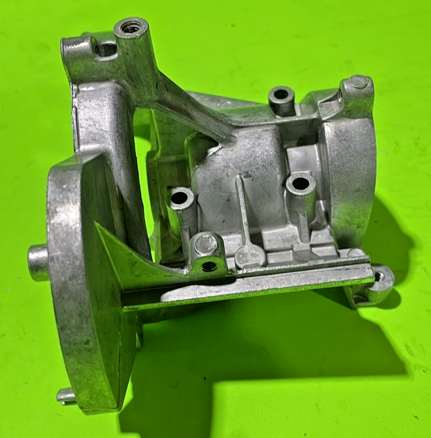 NEW Genuine Husqvarna 537112203 Crankcase fits Chainsaws & Outdoor Equipment4