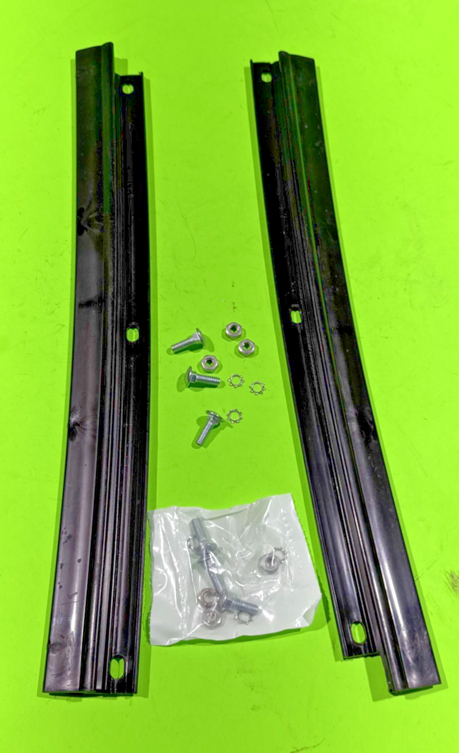 2 Pack Scraper Bar Toro CCR2000 CCR2400 CCR2450 CCR2500 CCR3000 CCR3600 W/Bolt0