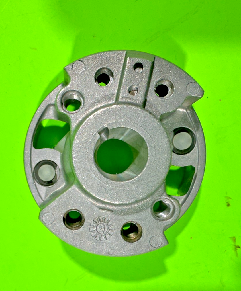 NEW OEM Husqvarna Rotor 584809701 Repl 587655101 Fits Jonsered BB22806
