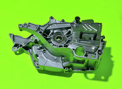 Genuine Husqvarna 577834713 Crankcase for 550XP, 550XPG Chain Saw0