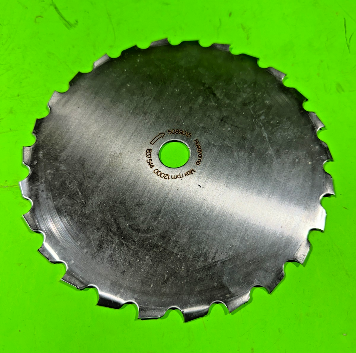 NEW Husqvarna Maxi 200-26T 8″ Brush Cutter Blade – 26 Tooth 596-2794014