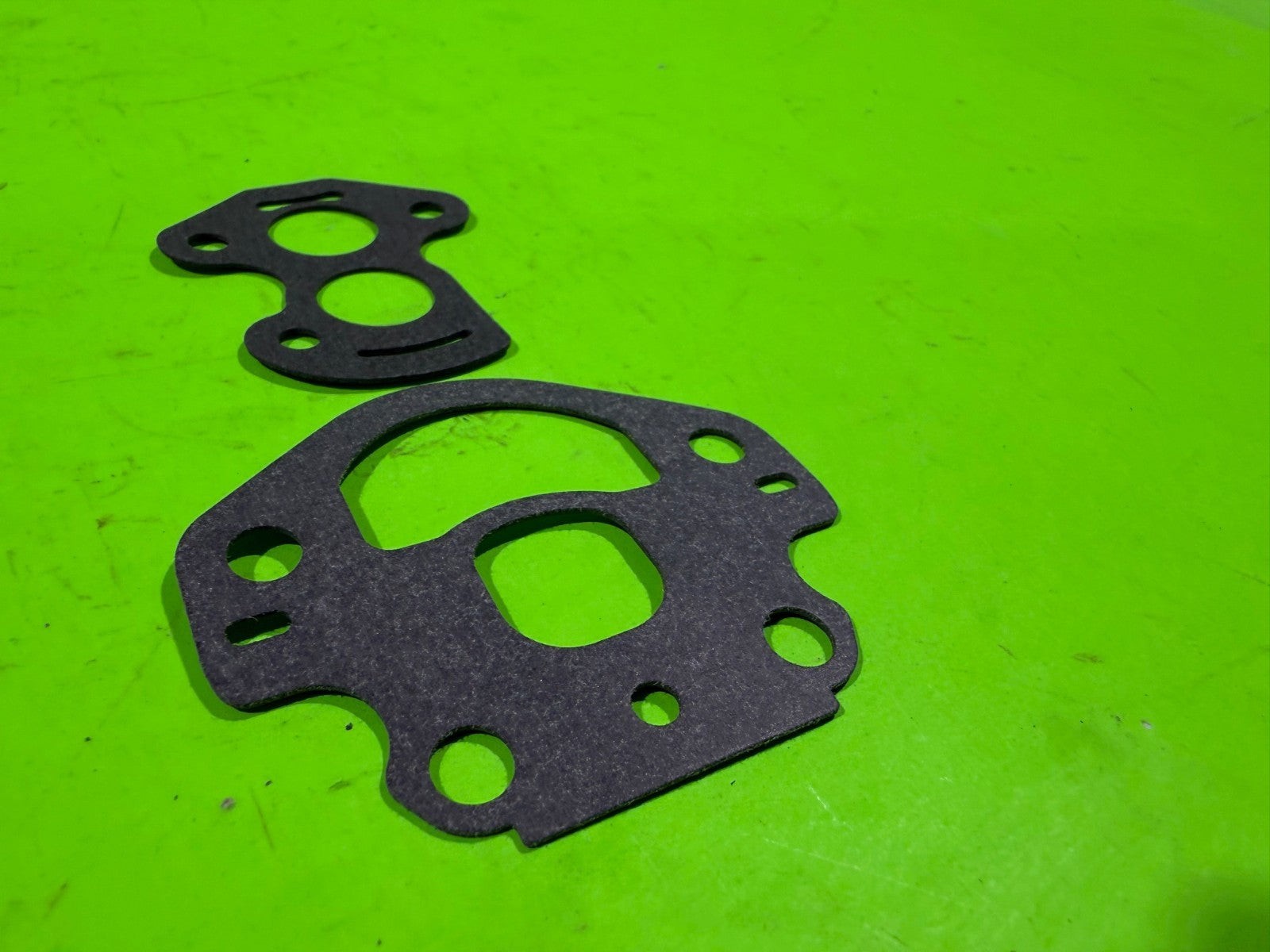 NEW Genuine OEM Husqvarna 545081892 Gasket Kit Chainsaws Jonsered1