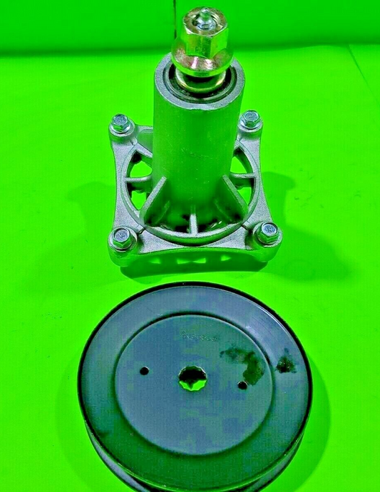 SPINDLE ASSEMBLY 187292 W/ PULLEY 153535 - 42" 48" DECK FITS HUSQVARNA 5320