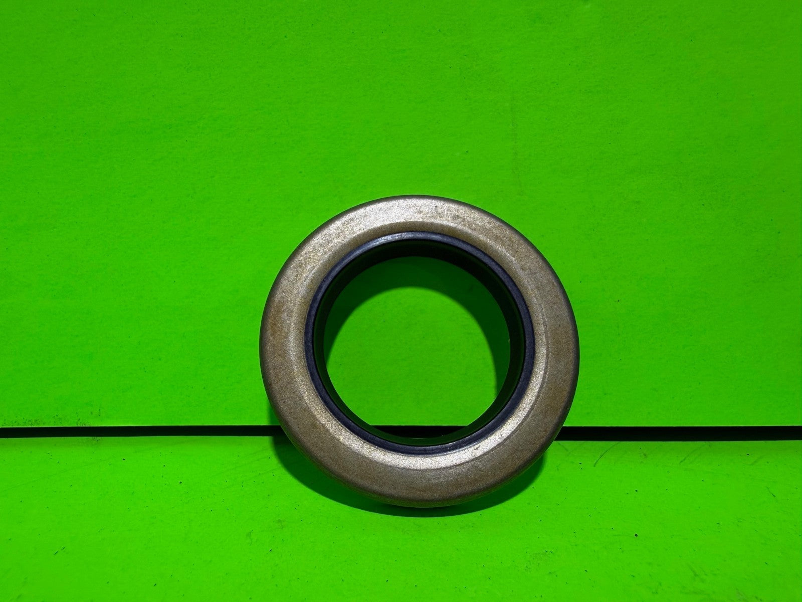New Genuine OEM Husqvarna 539102851 Seal1