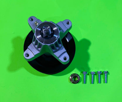 NEW Troy-Bilt Colt 42" Deck Spindle Assy Replaces 918-0659 918-0624 618-06592