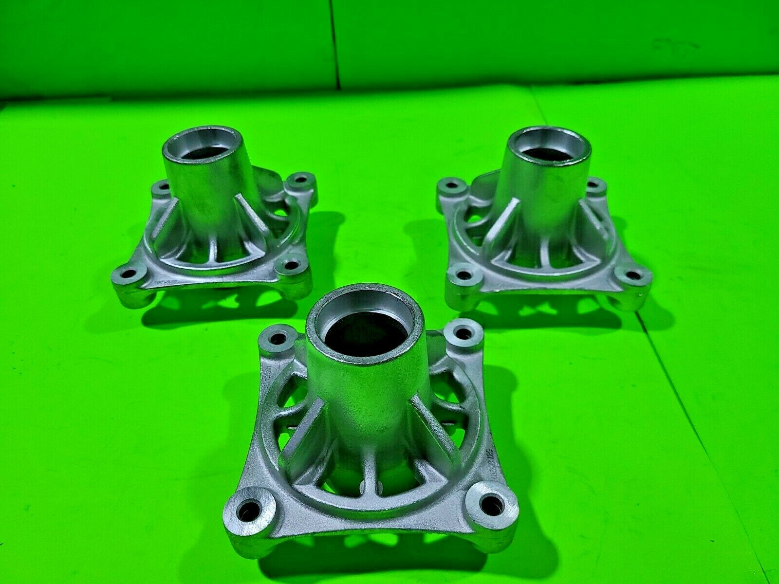 3 PK FOR AYP SEARS POULAN SPINDLE HOUSING 174358 532174358 174356 5321743560