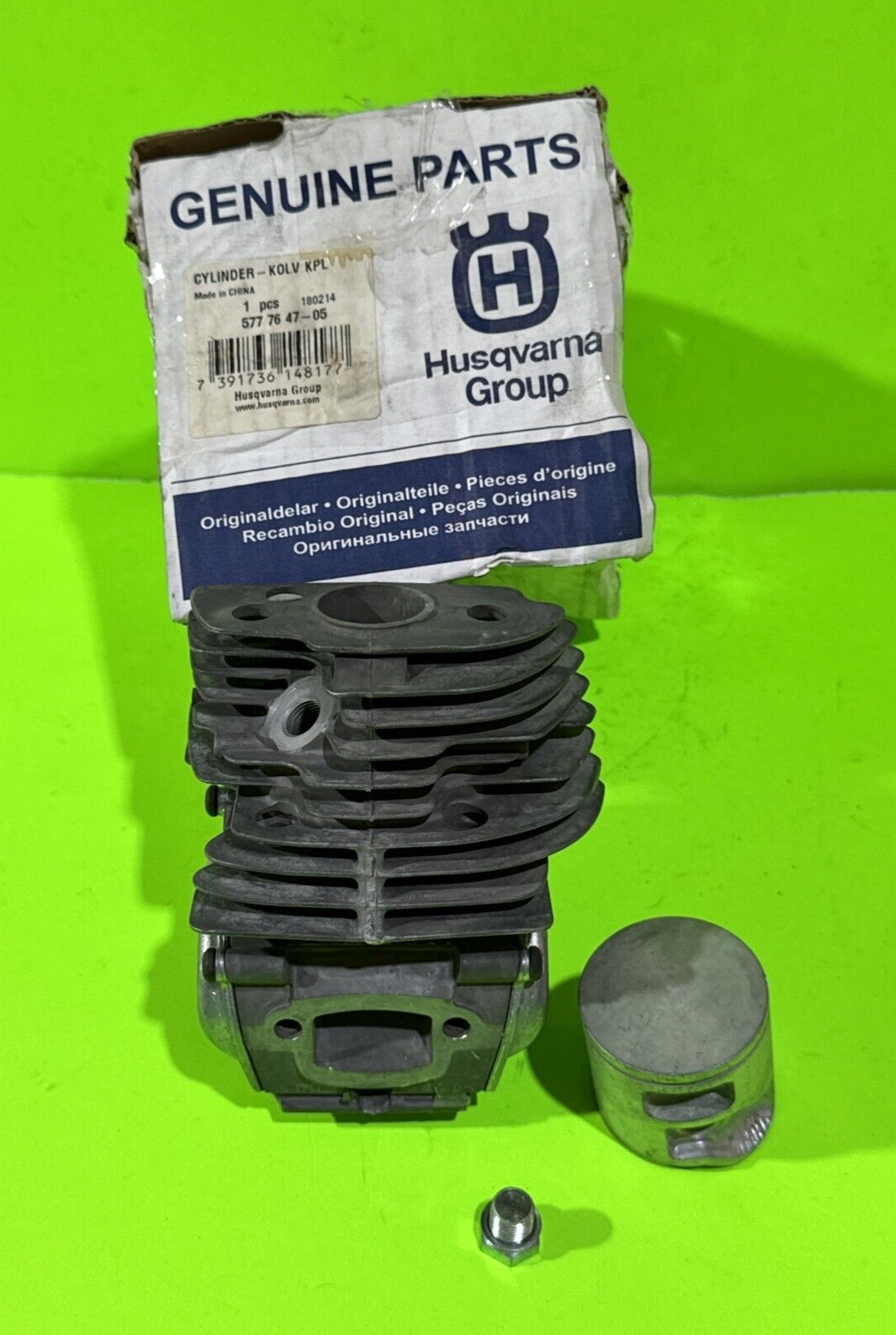 Genuine Husqvarna Cylinder Piston Assembly 577764705 5777647070