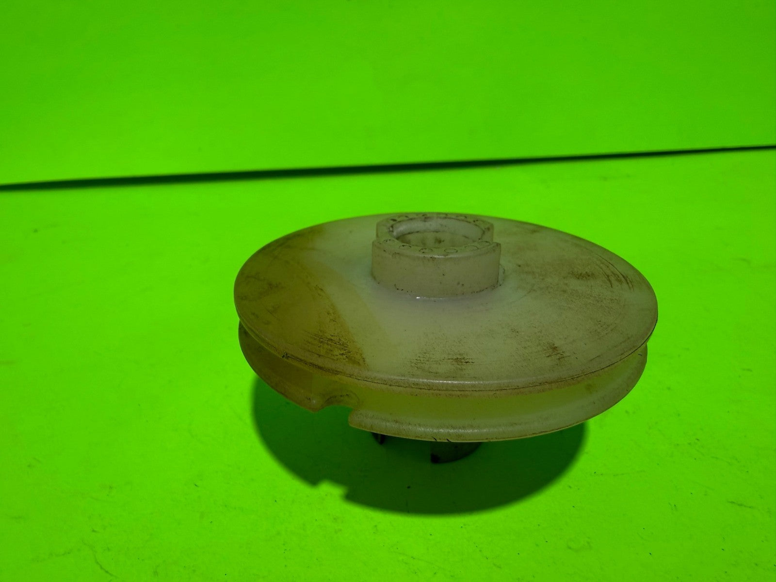 Genuine OEM Husqvarna 503102403 Starter Pulley 268 268K Chainsaws2