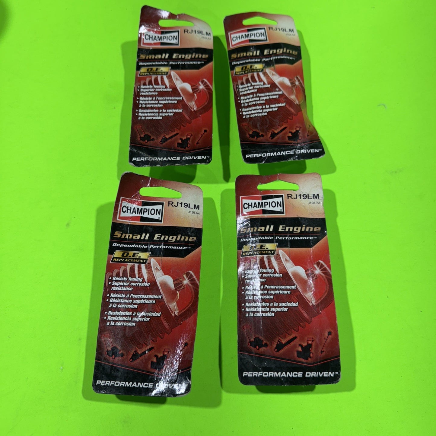 4 PACK OF NEW GENUINE OEM CHAMPION RJ19LM SPARK PLUG; SET OF FOUR PLUGS5