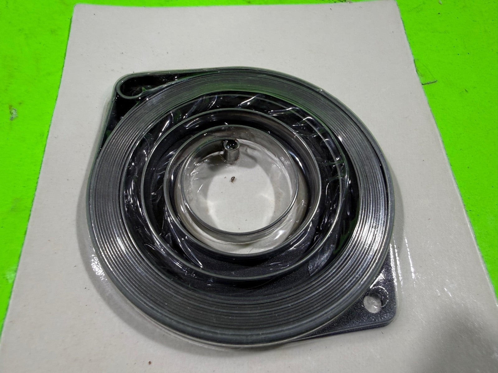 New Genuine OEM Husqvarna 502200601 Recoil Spring Jonsered3