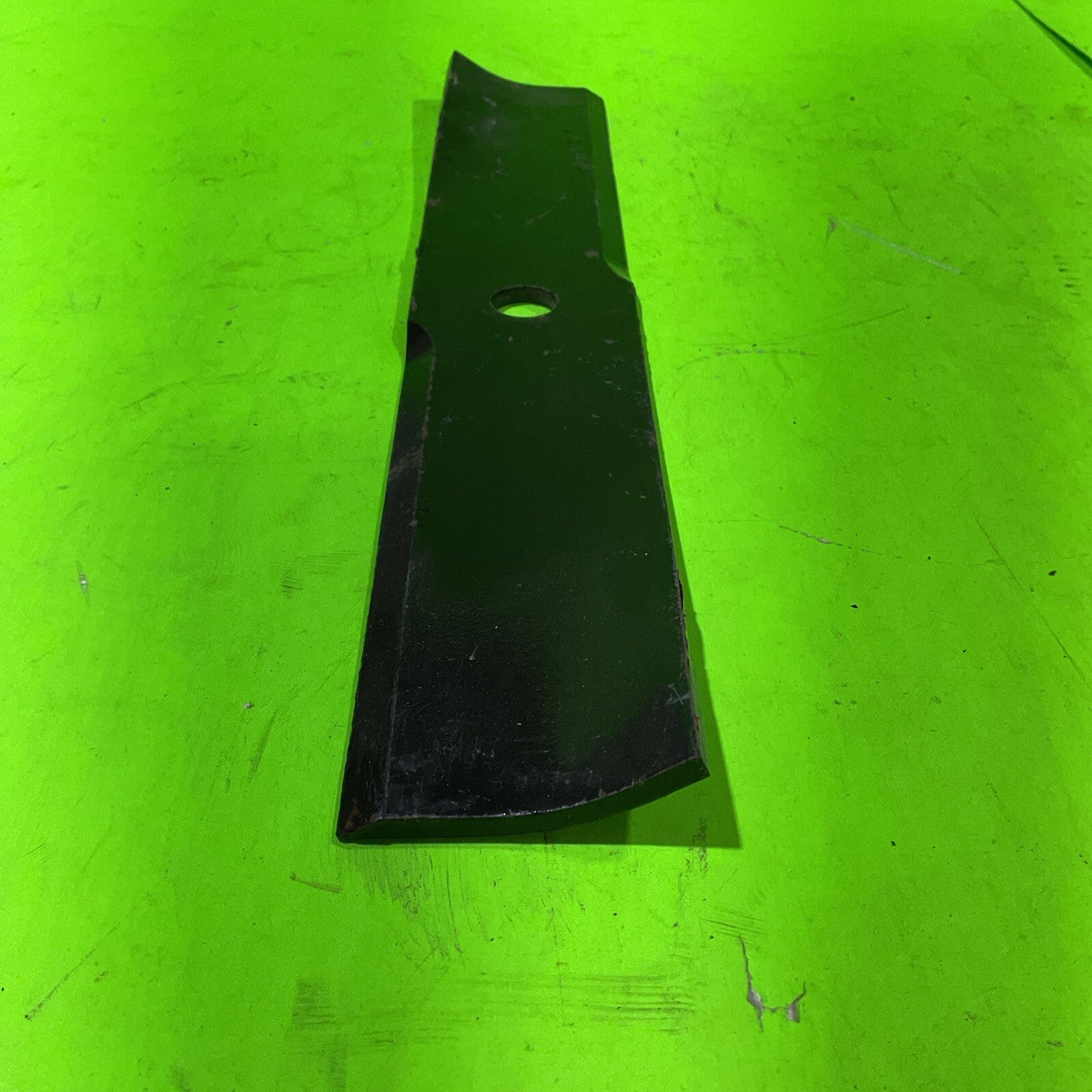 Single Mower Blade for 42'' Deck 119855 Replaces 038-04221-00 02961600 63227-N1