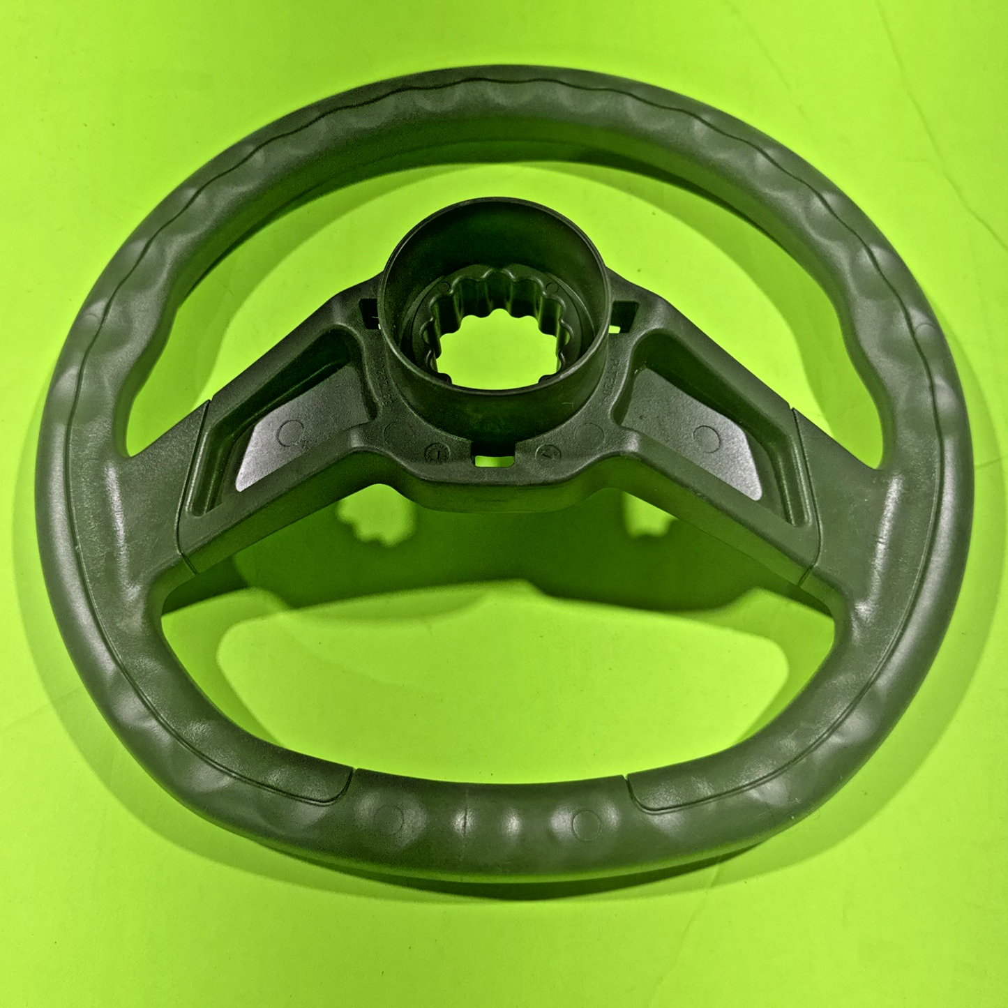 New OEM Husqvarna 597866101 597292001 Steering Wheel YTH18542 YTH21546 YTH24V484