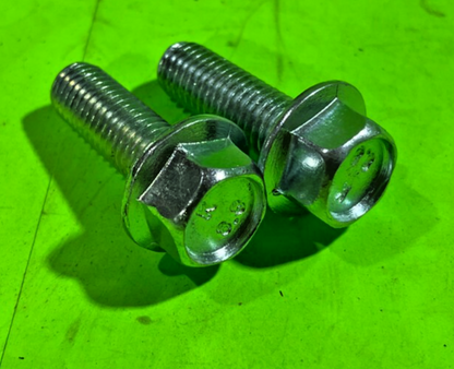 Spindle Assy John Deere L100 L105 L107 L108 L110 L111 L120 L130 w Blade Bolts5