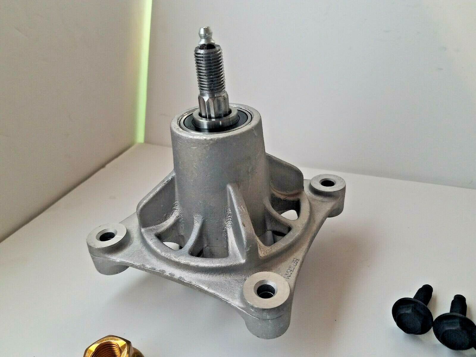 Spindle Blade Kit For Husqvarna 46 Inch Deck Z246 Z246i RZ 4621 4622T 46231