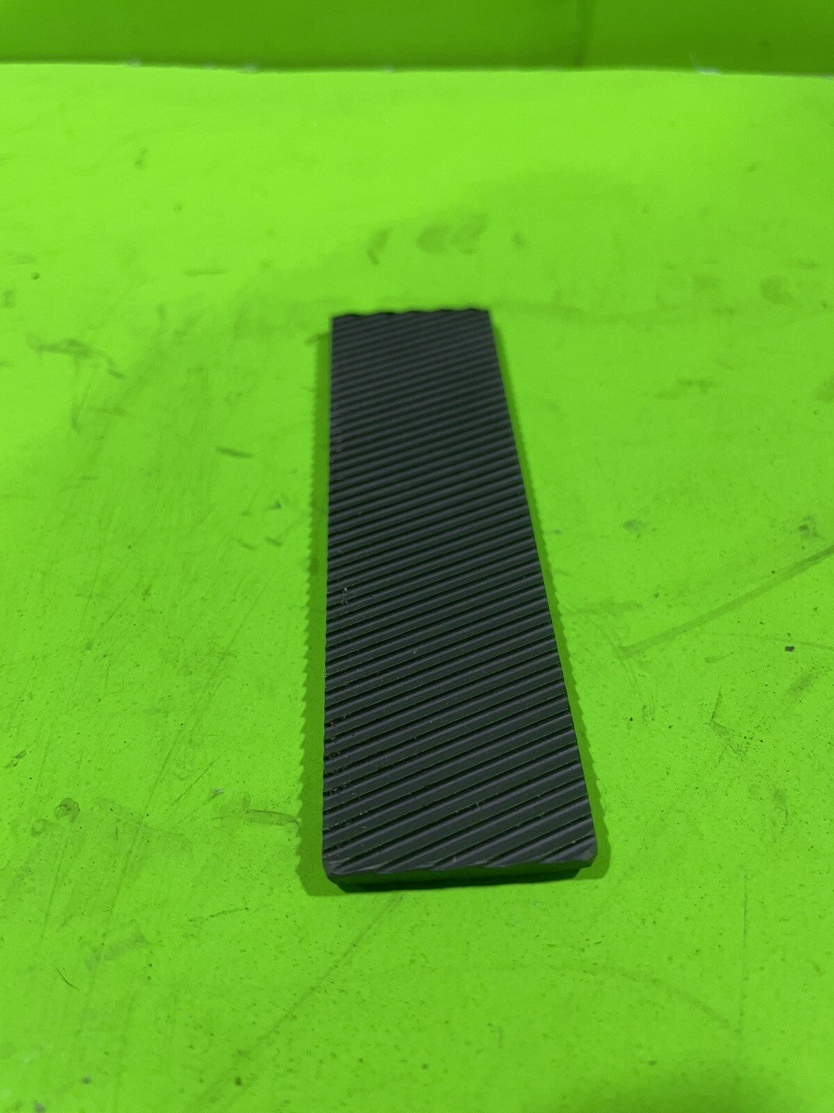 New Genuine OEM Husqvarna 653000040 Guide Bar Sharp File3
