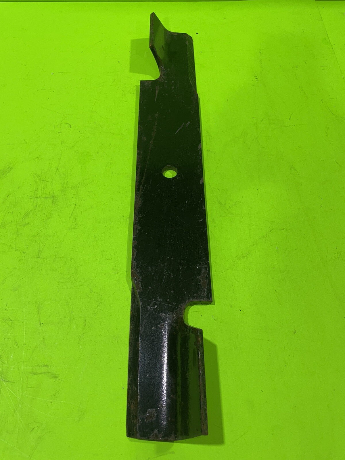 Genuine OEM Dixon 539119801 Notched Hi Lift Mower Blade for 60 In Cut 138700