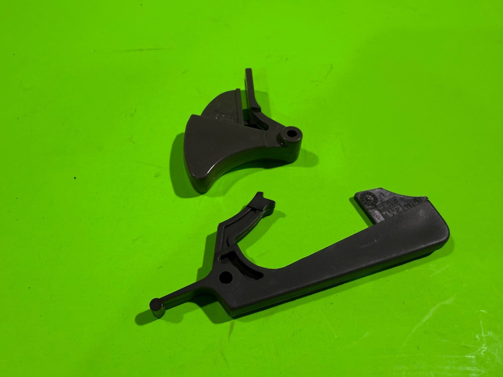 NEW Genuine OEM Husqvarna 530069587 Throttle Trigger Kit 136 137 Chainsaws1