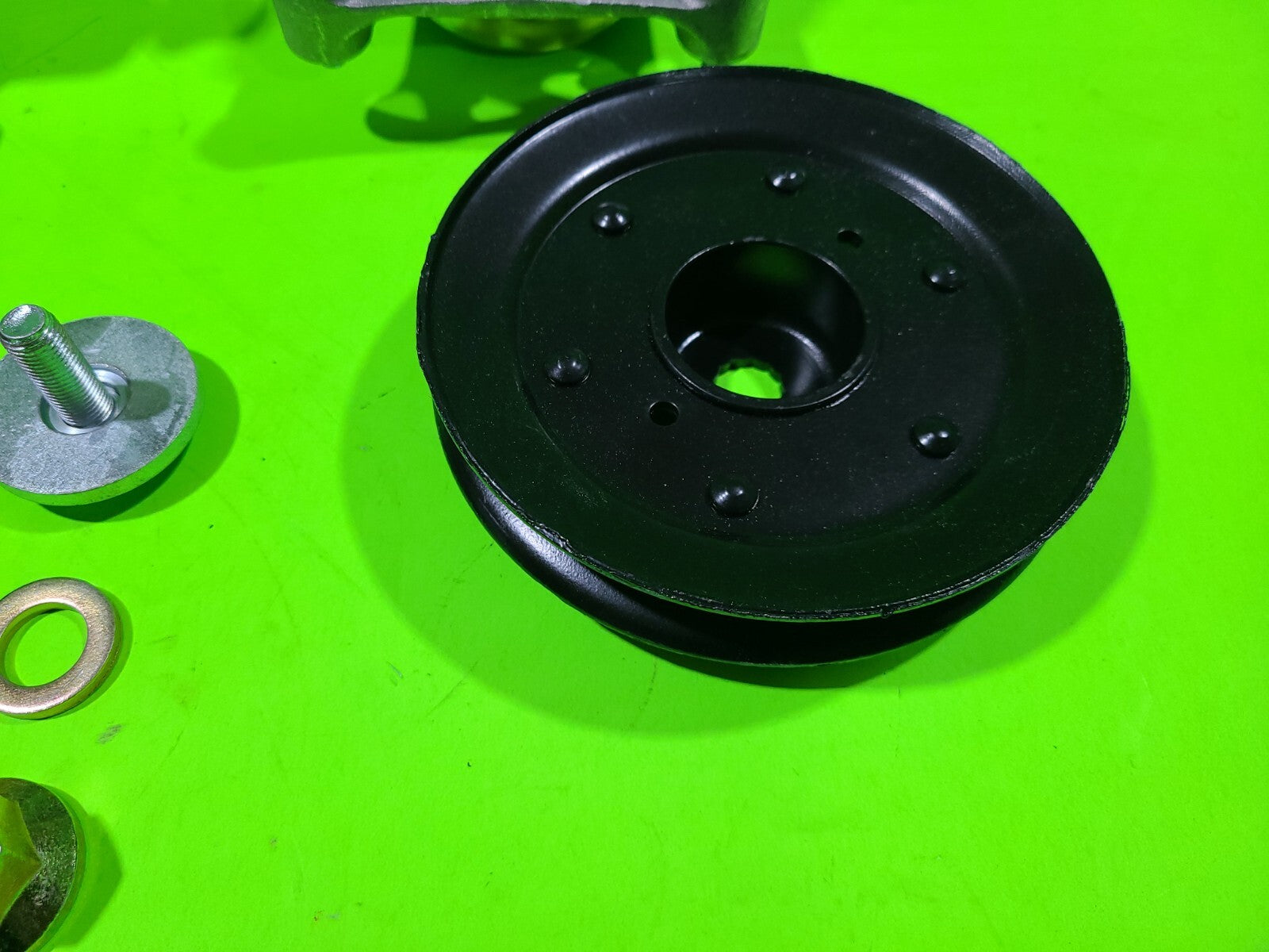 Spindle Blade Pulley Kit Husqvarna 46 Inch Deck Z246 Z246i RZ 4621 4622T 46231