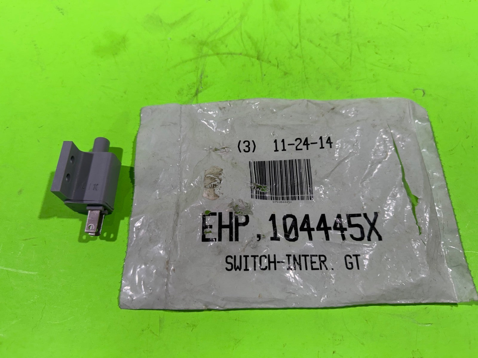 Genuine OEM Husqvarna 532104445 Interlock Switch 104445X Lawn Tractors Craftsman5