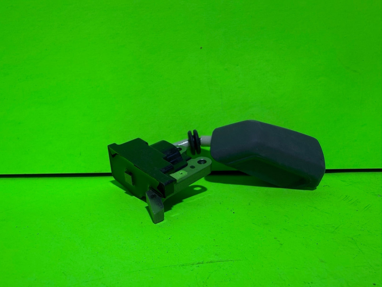 New Genuine OEM Husqvarna 585683203 Ignition Coil Assy 525BX 5968133061