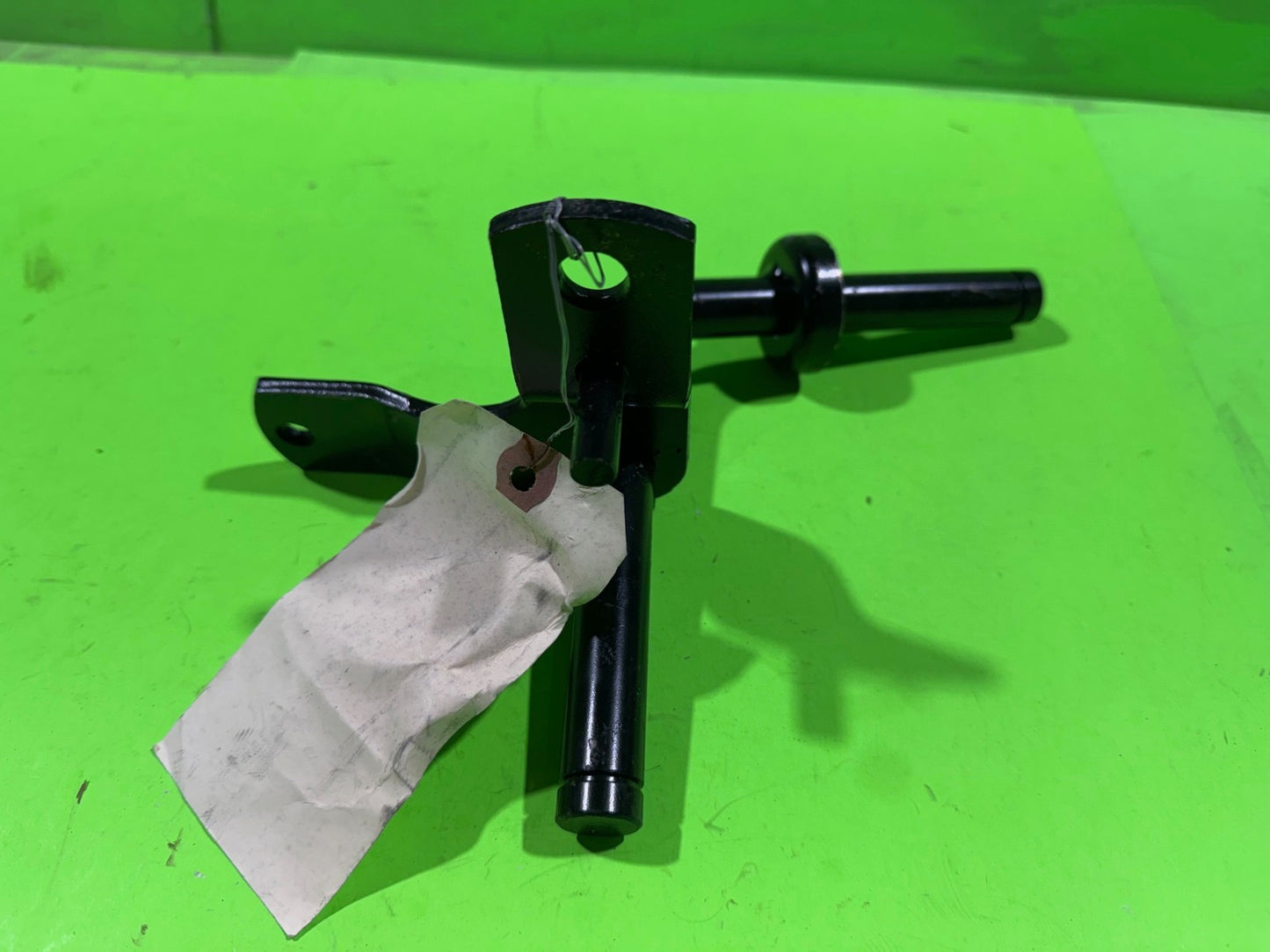Genuine OEM Husqvarna 532156483 LH Spindle Axle Assy AYP Jonsered Craftsman3