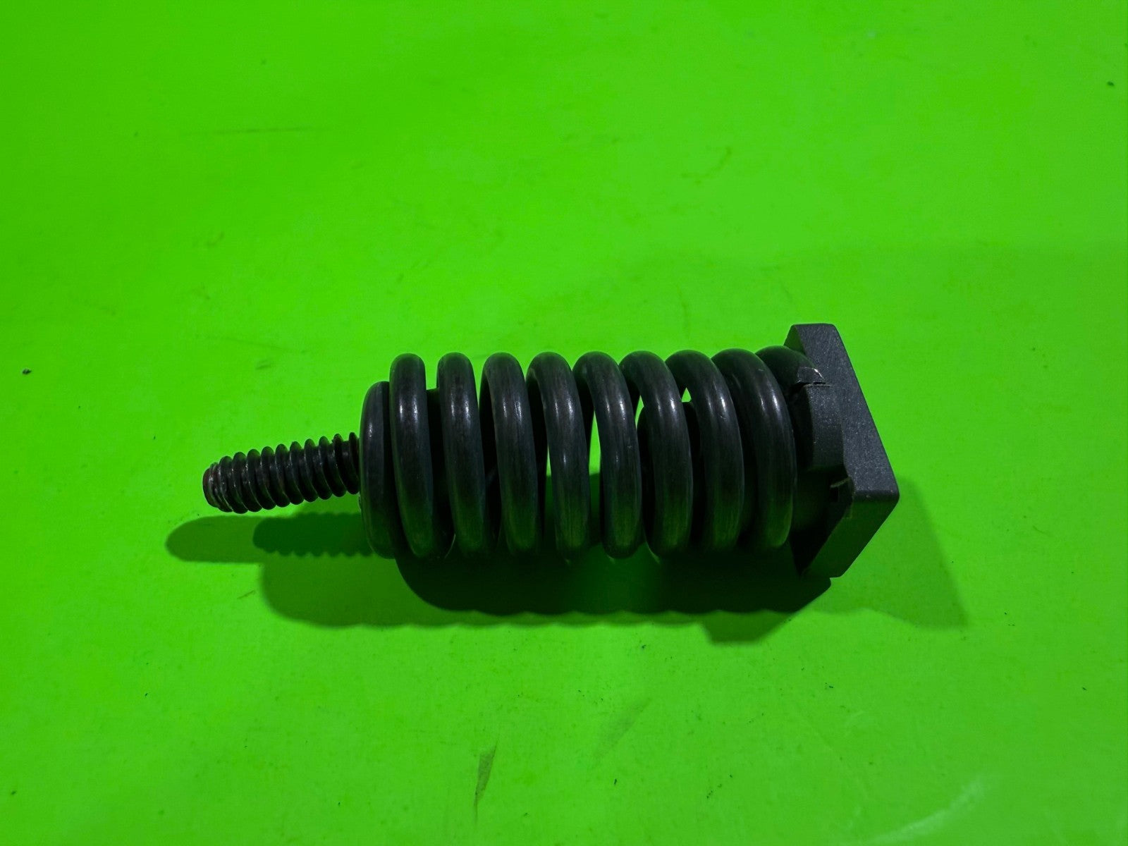 NEW Genuine OEM Husqvarna 503854101 Vibration Absorber 340 345 346 351 351 ++3