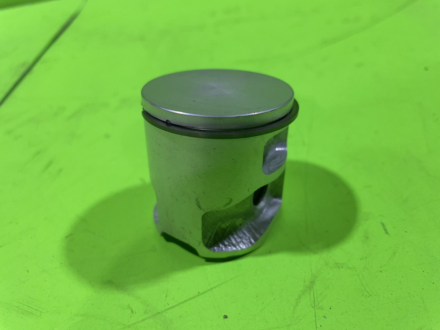 Genuine OEM Husqvarna 577047006 Piston Assembly 545 550XP XPG Jonsered CS22522