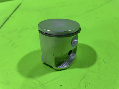Genuine OEM Husqvarna 577047006 Piston Assembly 545 550XP XPG Jonsered CS22522