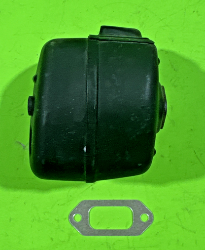 New OEM Husqvarna Chainsaw 585448201 Muffler & Gasket Assembly  385/390XP CS21862