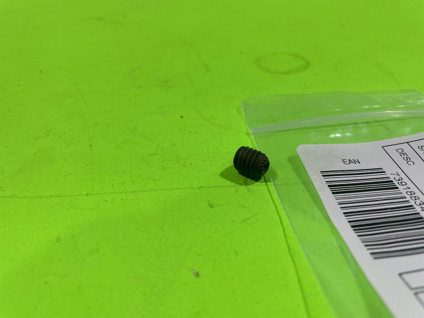 5 Pk Genuine OEM Husqvarna 539976956 Set Screw 5/16 NYLOC3