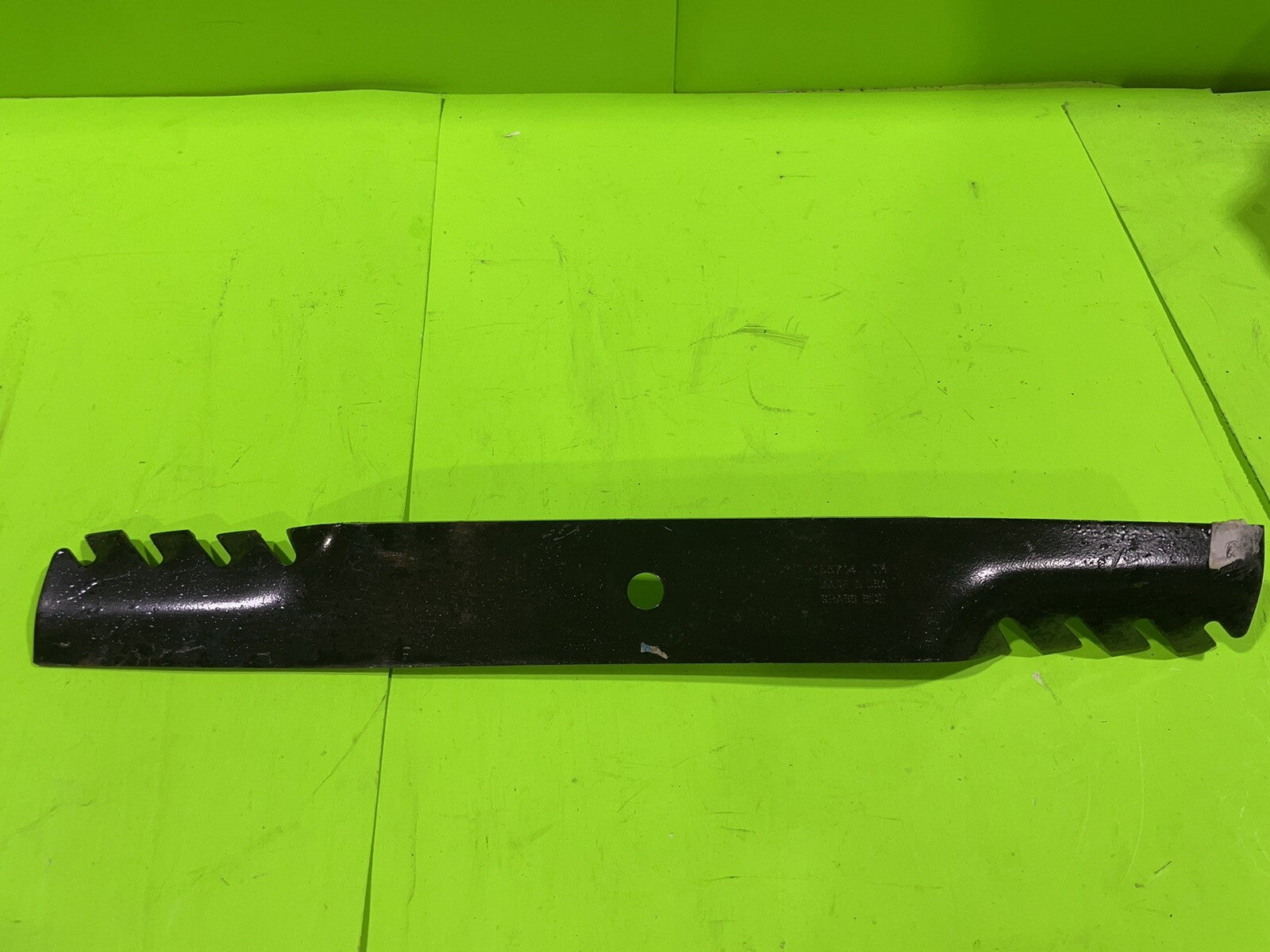 Genuine OEM Husqvarna 539105714 21 In Gator Blade 5229366015
