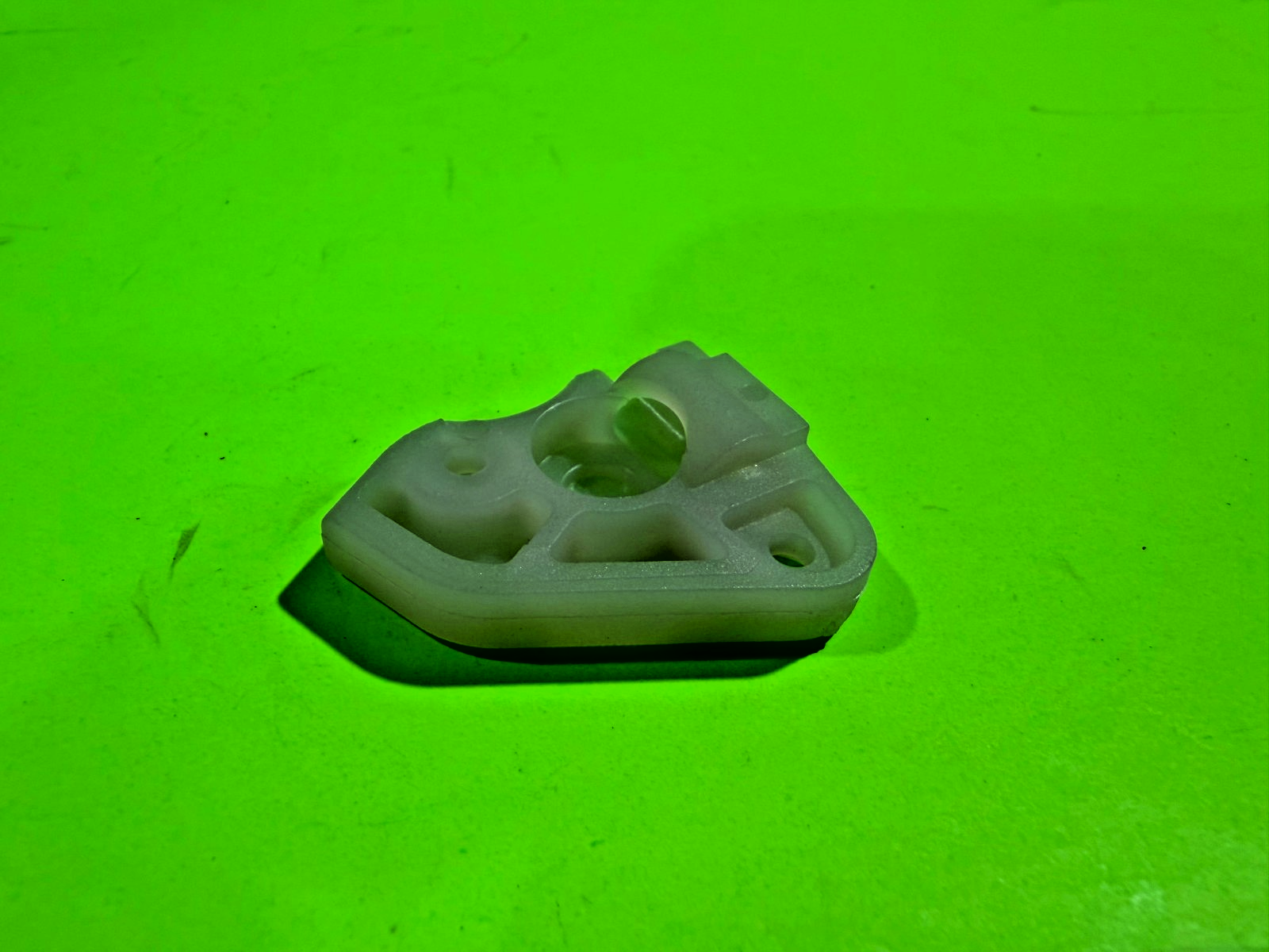NEW Genuine OEM Husqvarna 537016801 Cover 362 365 372 385 390 ++ Chainsaws0
