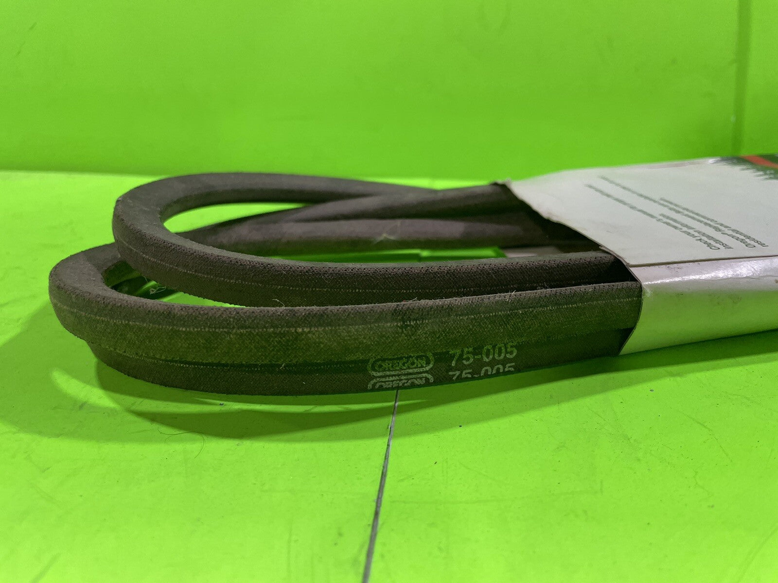 Oregon 75-005 Replacement Belt For Murray 37X43 037X43MA 1/2" x 83-1/8"4