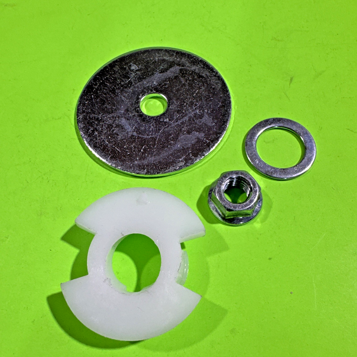 New OEM Husqvarna Lawn Mower Steering Shaft Bushing 532195228 with Hardware2